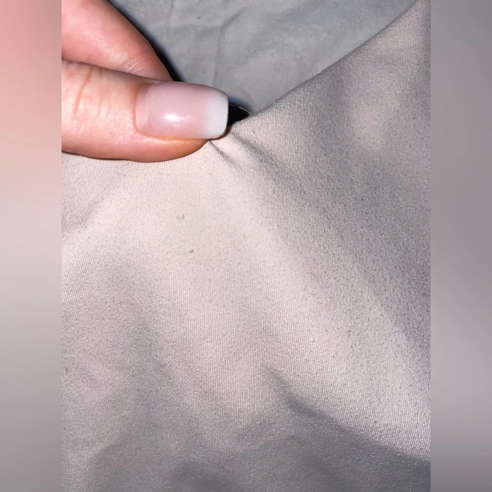 Lululemon Align Tank Feather Pink - Picture 7 of 9